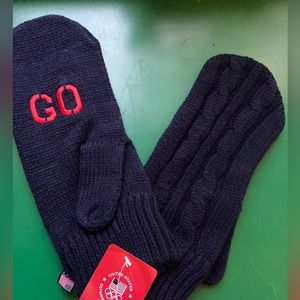 USA Mittens, perfect for supporting the Winter Olympics in 2026!